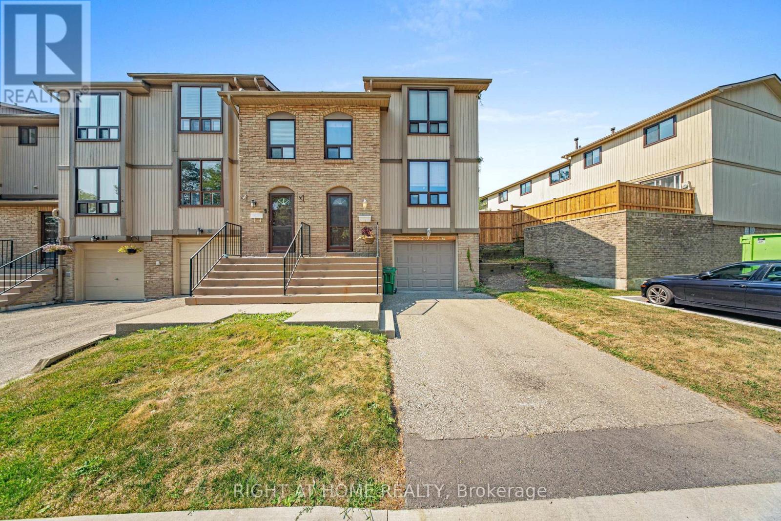 Property image for 83 - 83 GUILDFORD CRESCENT|Brampton (Central Park), Ontario L6S3K2