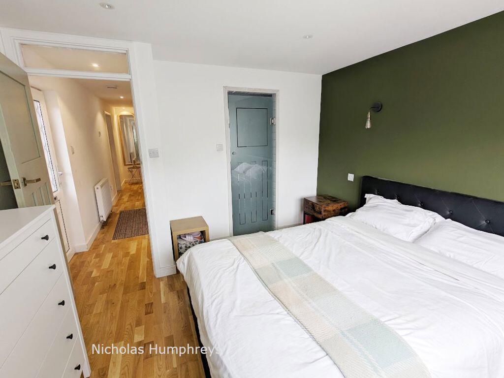 Additional image 8 of Redhall Close