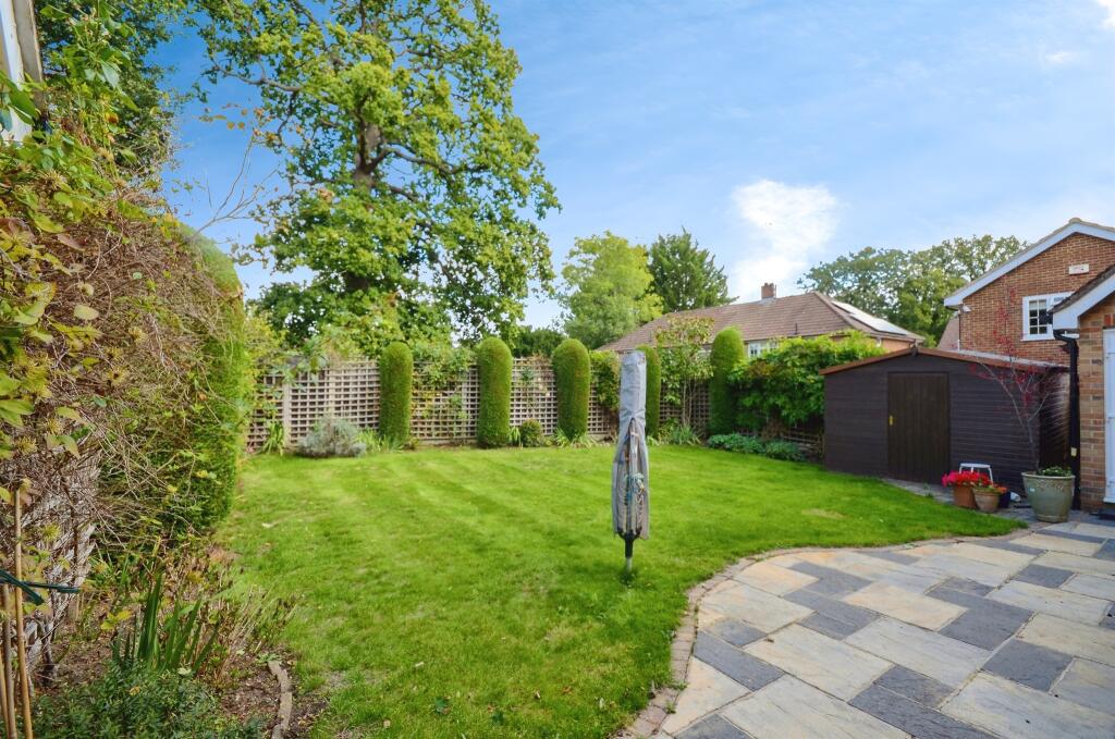 Additional image 19 of Jays Close, Bricket Wood, St. Albans