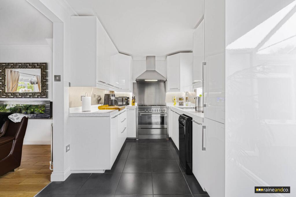 Additional image 7 of Stonecross Road, Hatfield