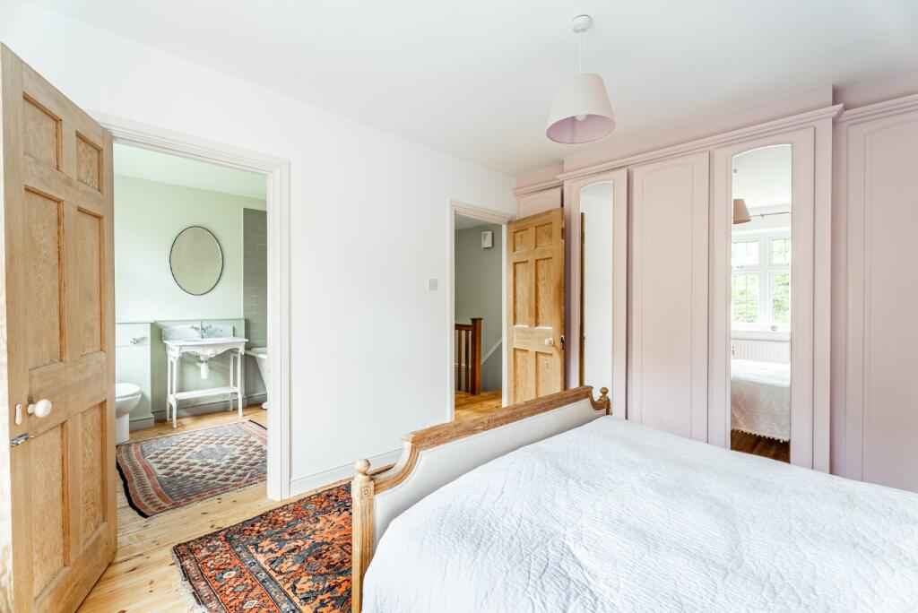 Additional image 10 of Watling Street, Park Street, St. Albans, Hertfordshire, AL2