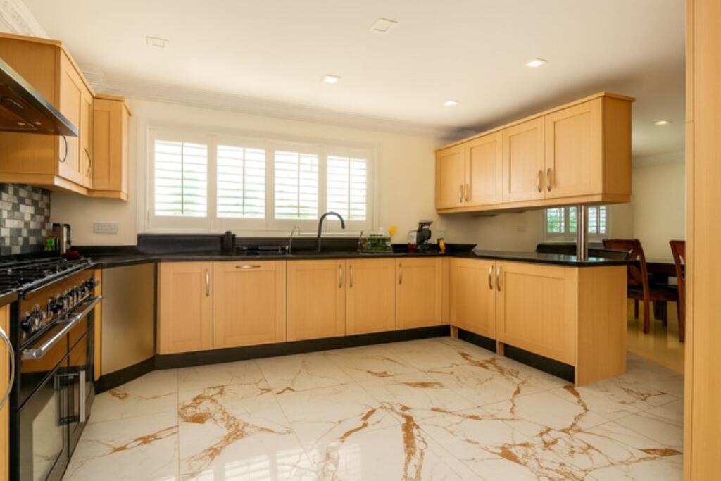 Additional image 5 of Charmouth Road, St. Albans