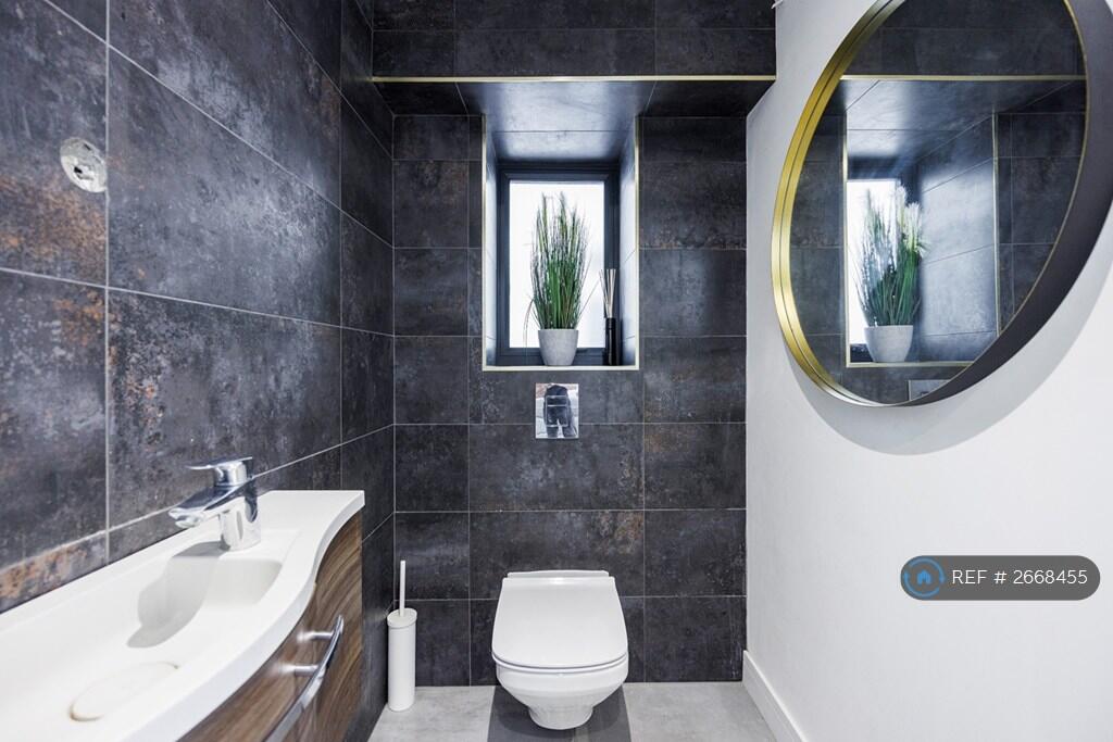 Additional image 23 of Charmouth Road, St. Albans, AL1