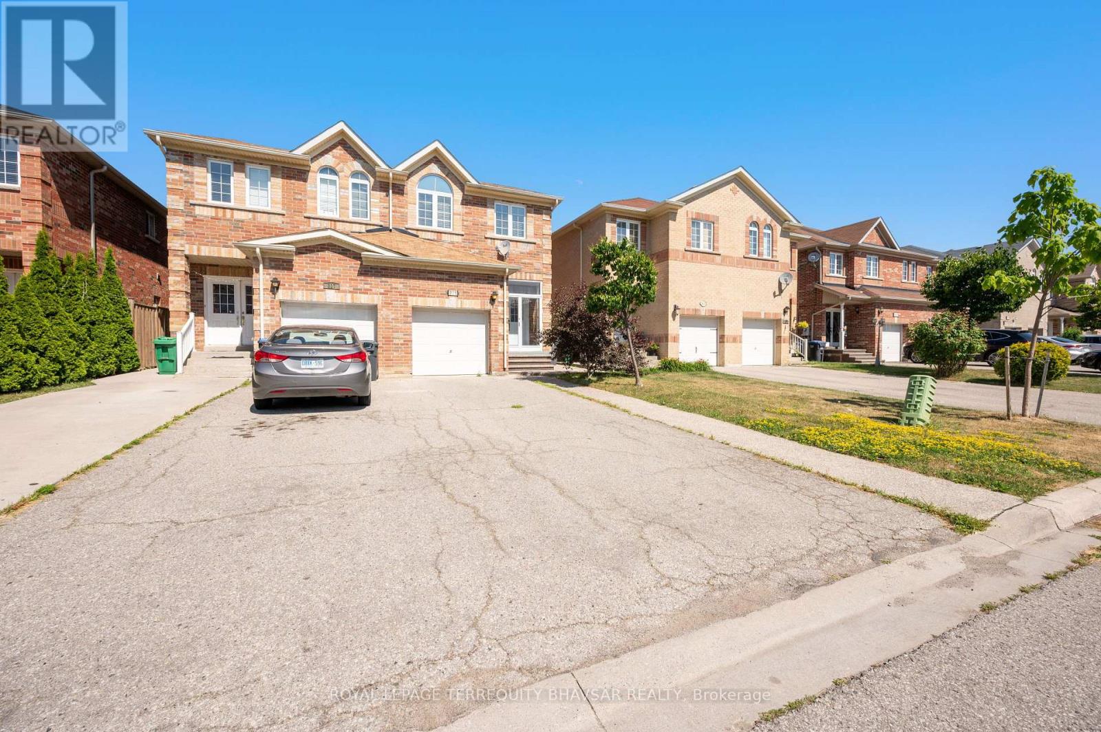 315 COMISKEY CRESCENT|Mississauga (Meadowvale Village), Ontario L5W0C5