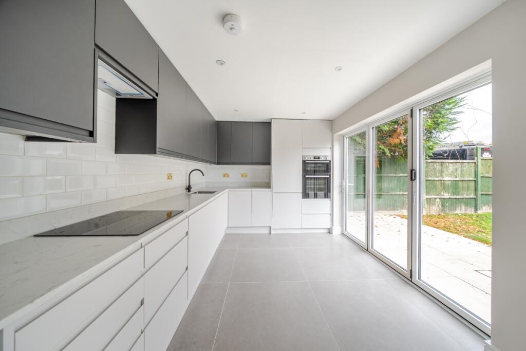 Additional image 4 of Wych Elms St. Albans AL2