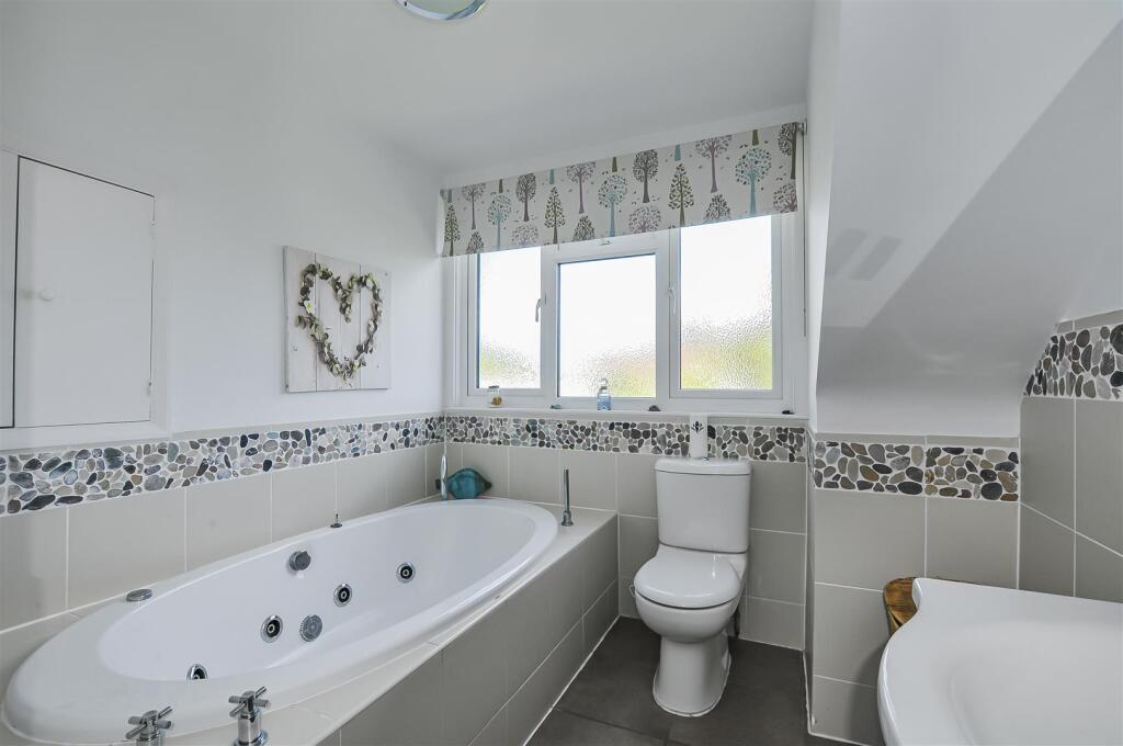 Additional image 13 of Oakwood Road, Bricket Wood, St. Albans