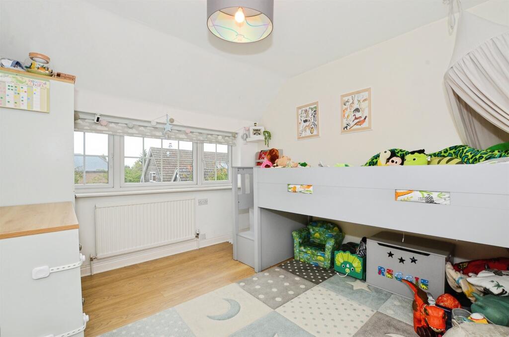 Additional image 11 of Fairway Close, Park Street, St. Albans