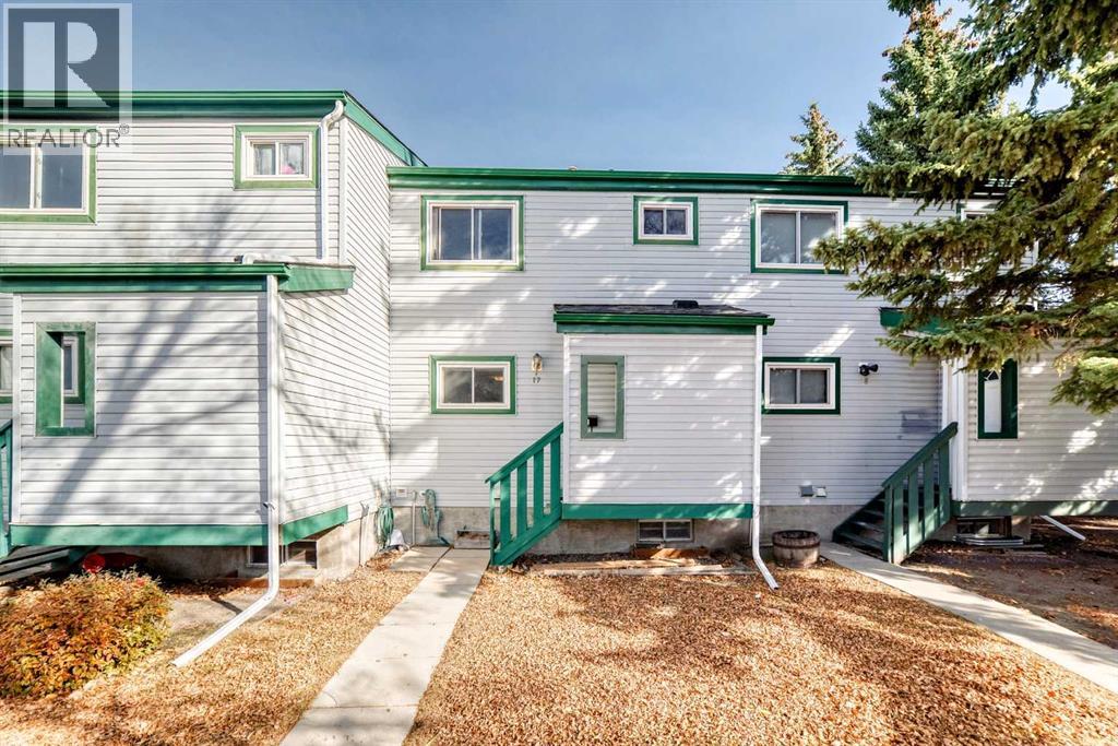 Property image for 17, 131 Templehill Drive NE|Calgary, Alberta T1Y4T1