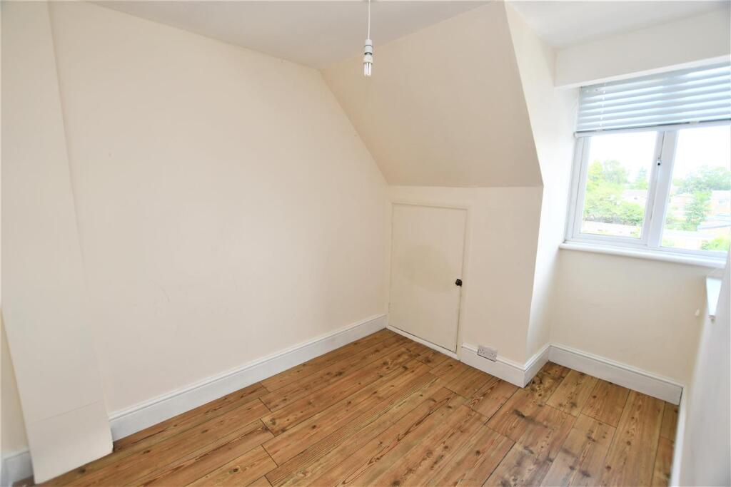 Additional image 8 of How Wood, Park Street