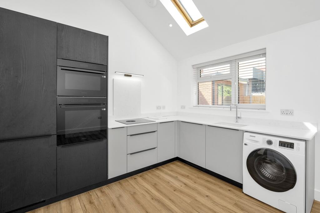 London Road St Albans AL1