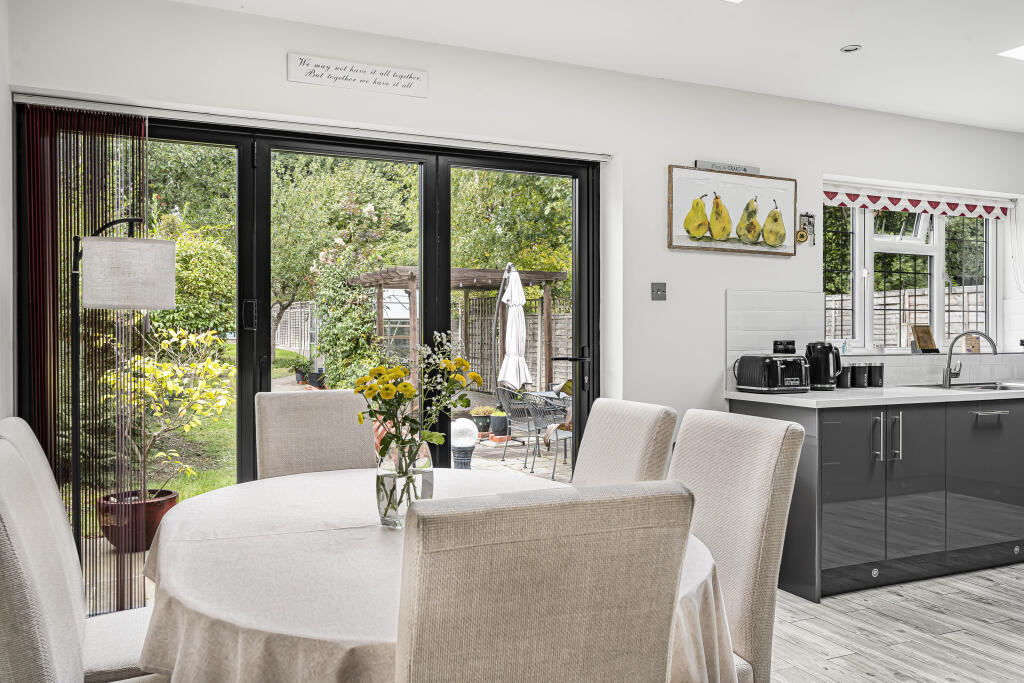 Additional image 9 of Penn Road, Park Street, St Albans, AL2