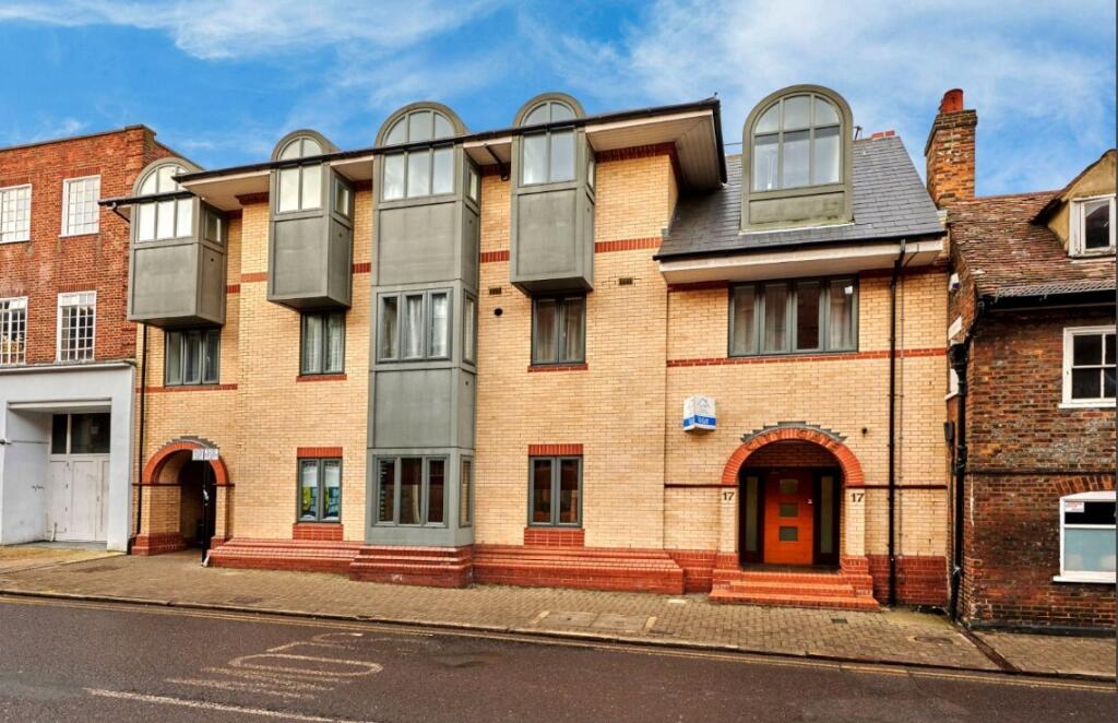 City Gate, 17 Victoria Street, St Albans, Herts, AL1