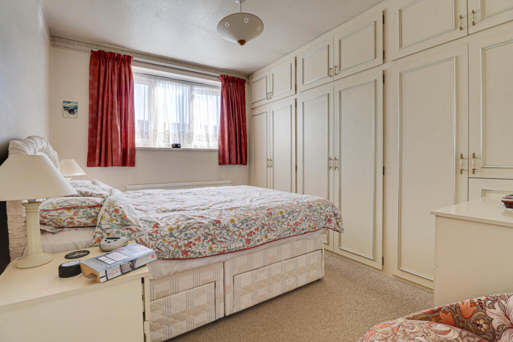 Additional image 12 of Old Orchard, Park Street, St Albans, AL2