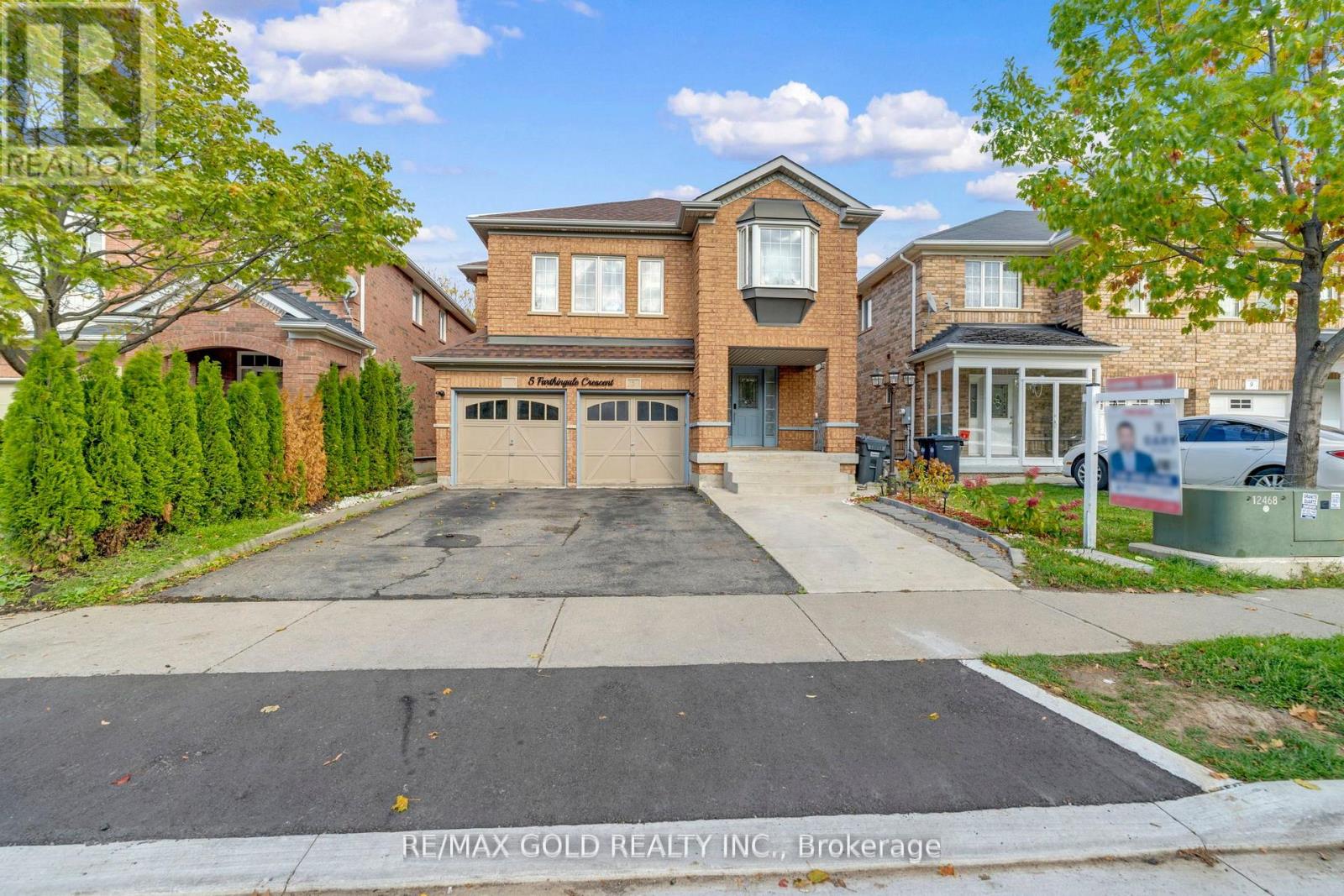 Property image for 5 FARTHINGALE CRESCENT|Brampton (Fletcher's Meadow), Ontario L7A1R3