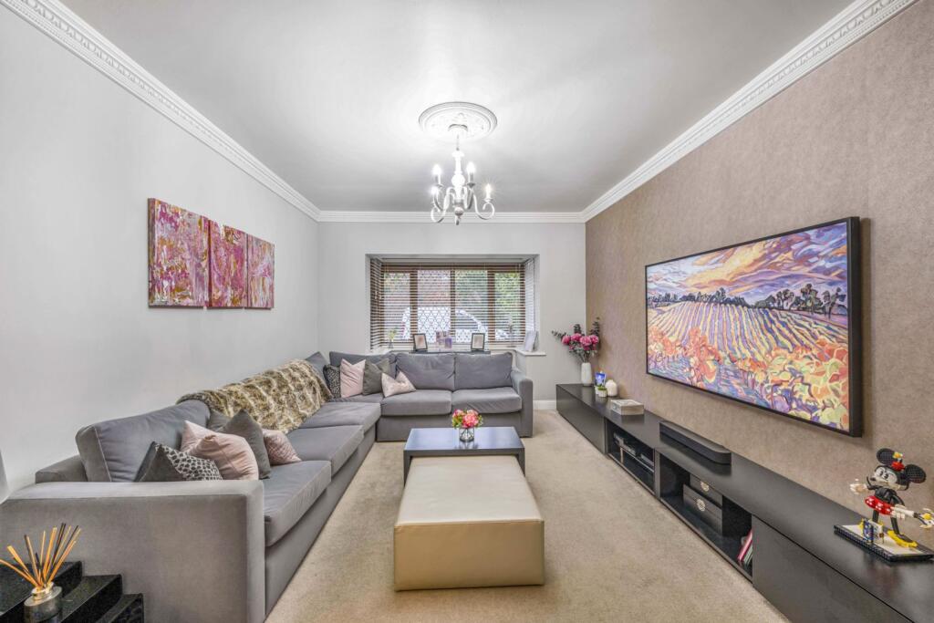 Additional image 11 of Enid Close, St. Albans, AL2