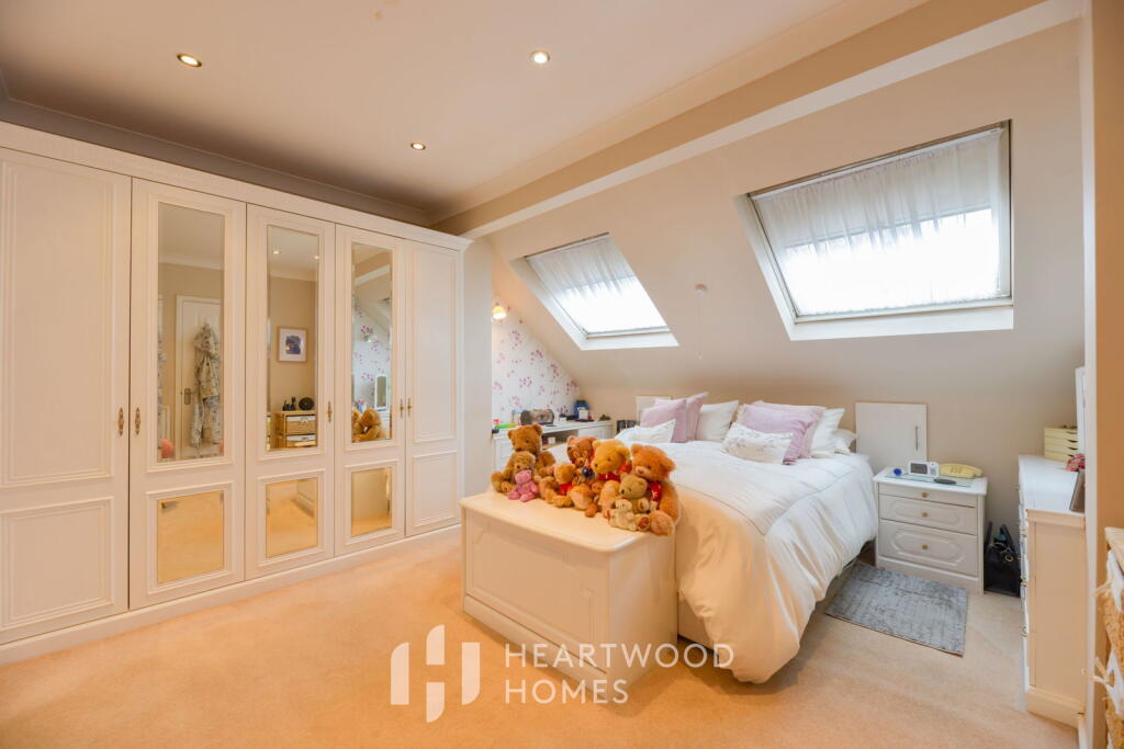 Additional image 15 of St. Vincent Drive, St. Albans, AL1 5SJ