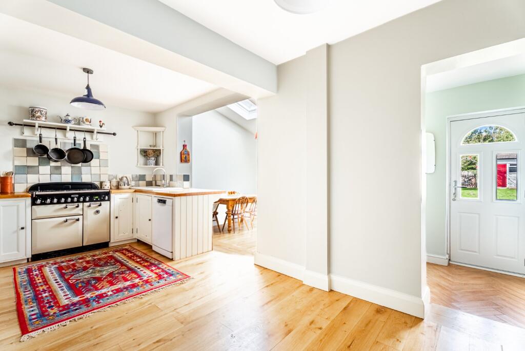 Additional image 7 of Watling Street, Park Street, St. Albans, Hertfordshire, AL2