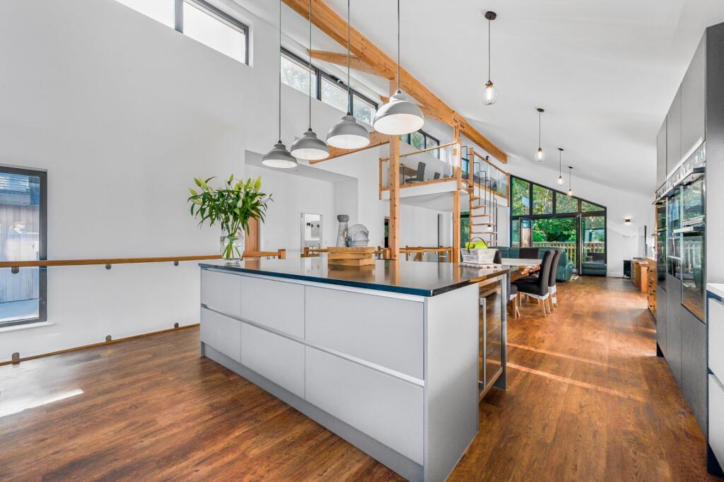 Additional image 7 of Haven Place, Park Street Lane, Park Street, St. Albans