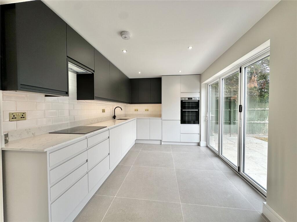 Additional image 6 of Wych Elms, Park Street, St. Albans, Hertfordshire, AL2