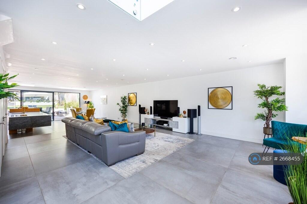 Additional image 8 of Charmouth Road, St. Albans, AL1