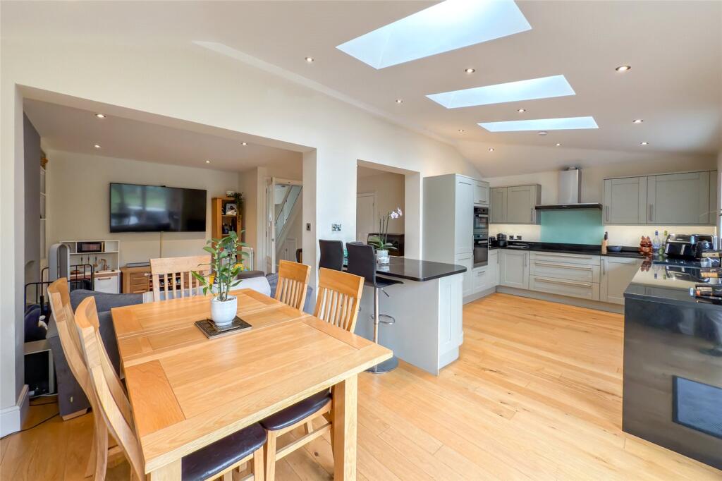 Additional image 5 of Stanley Avenue, Chiswell Green, St. Albans, Hertfordshire, AL2