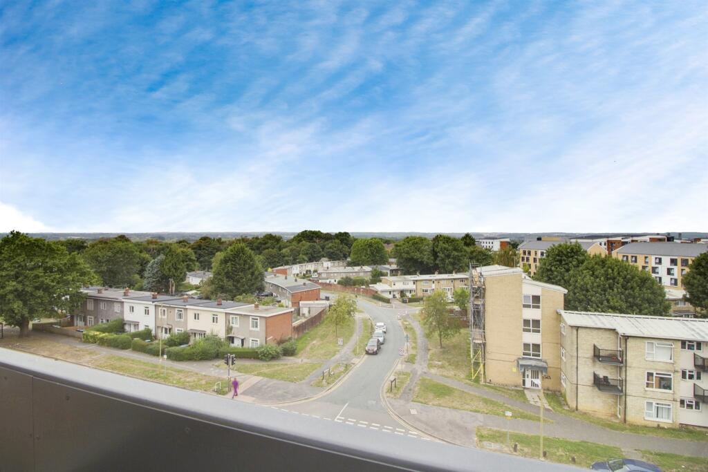 Additional image 14 of Hilltop Way, Hatfield