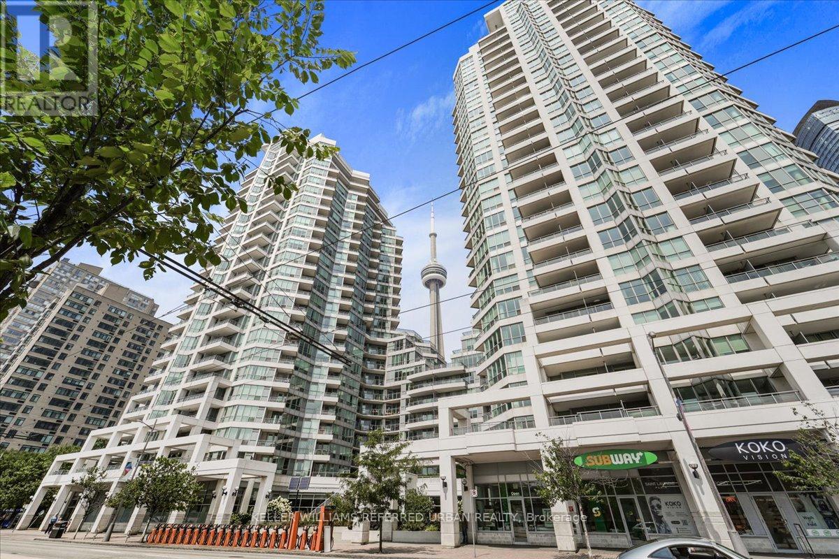 Property image for 2011 - 228 QUEENS QUAY W|Toronto (Waterfront Communities), Ontario M5J2X1