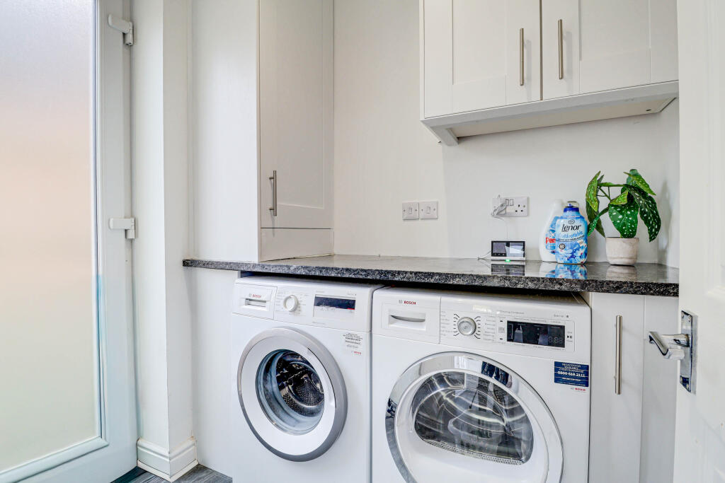 Additional image 9 of Laburnum Grove, Chiswell Green, St Albans, AL2