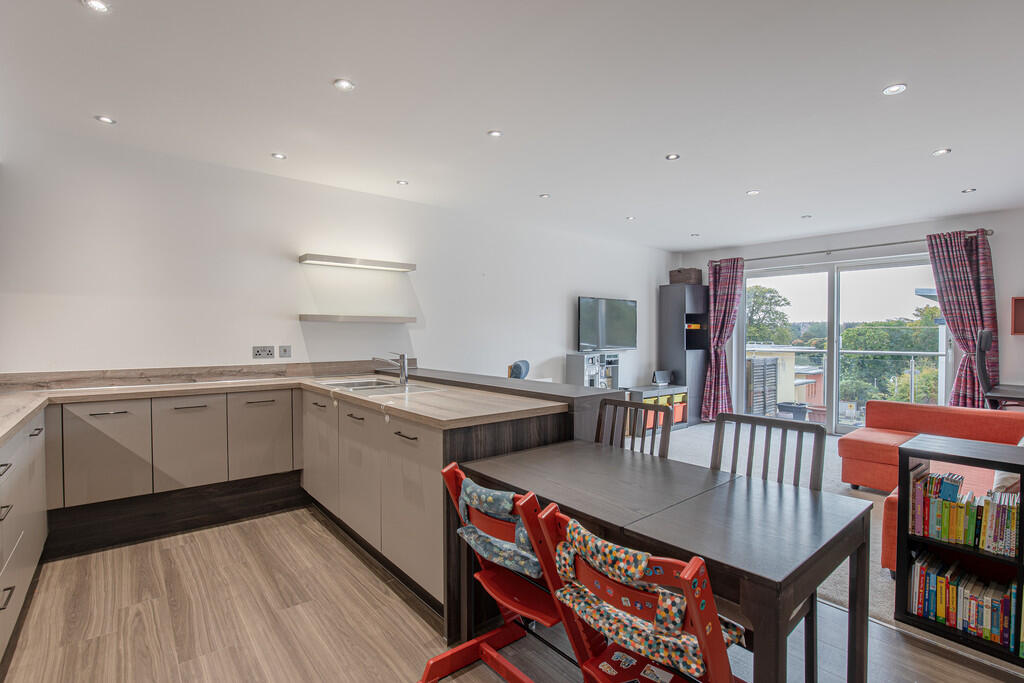 Additional image 18 of May Baird Gardens, Aberdeen