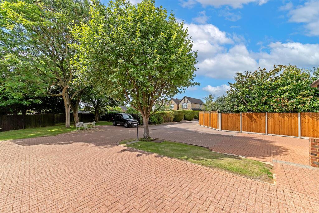 Additional image 26 of Watford Road, St. Albans