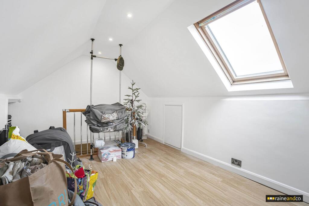 Additional image 19 of Stonecross Road, Hatfield