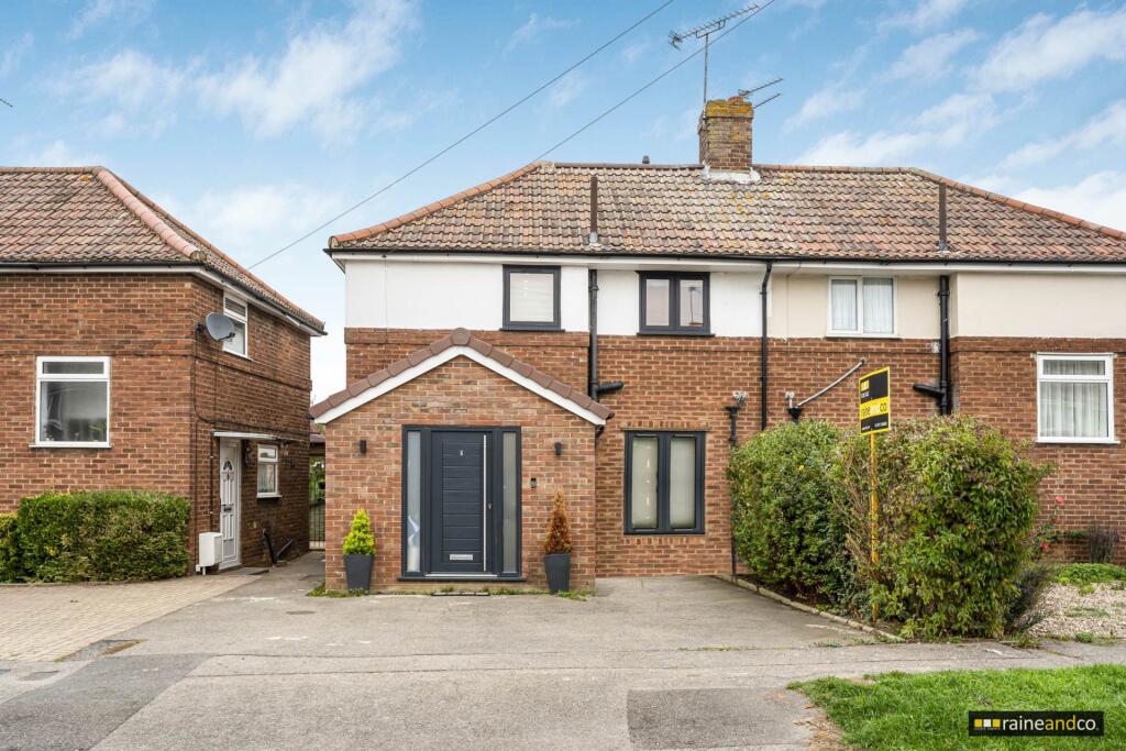 Crawford Road, Hatfield