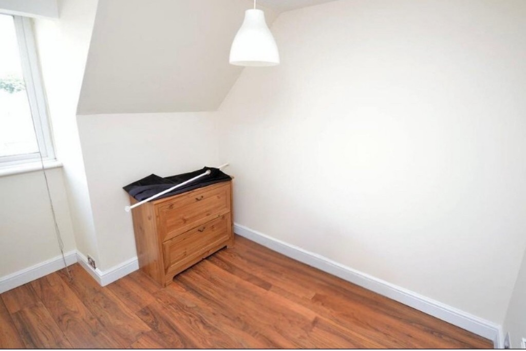 Additional image 8 of How Wood, Park Street, St. Albans, Hertfordshire, AL2