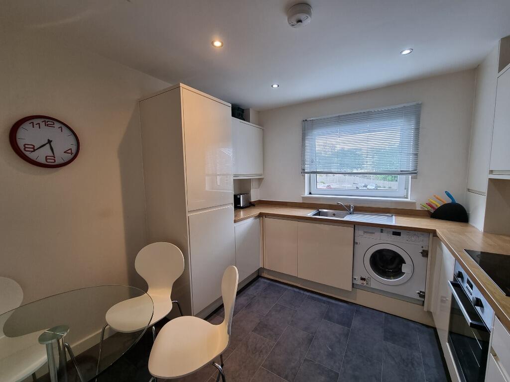 St Peters Square, City Centre, Aberdeen, AB24