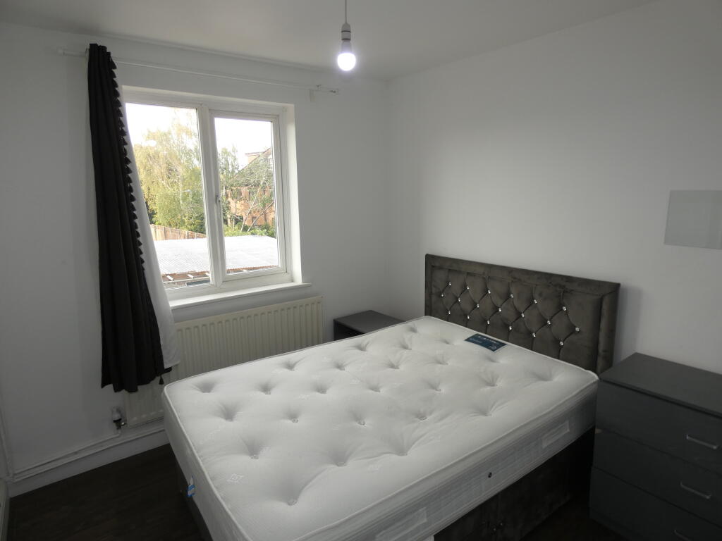 Additional image 8 of Tavistock Avenue, ST. ALBANS