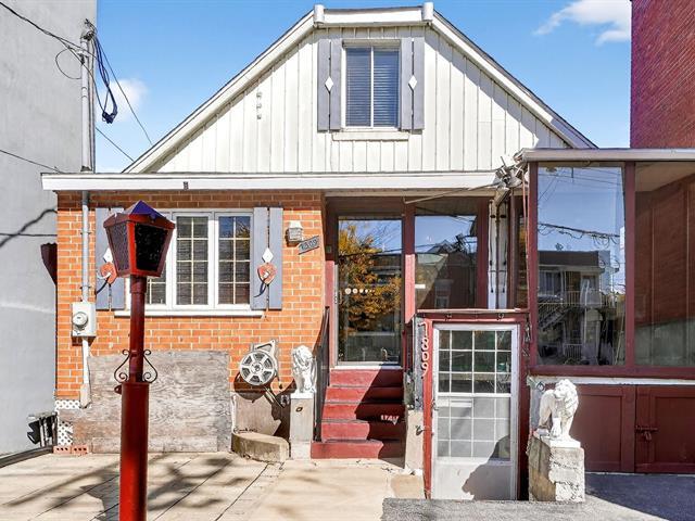 7309 Av. Léonard-De Vinci|Montréal (Villeray/Saint-Michel/Parc-Extension), Quebec H2A2P1