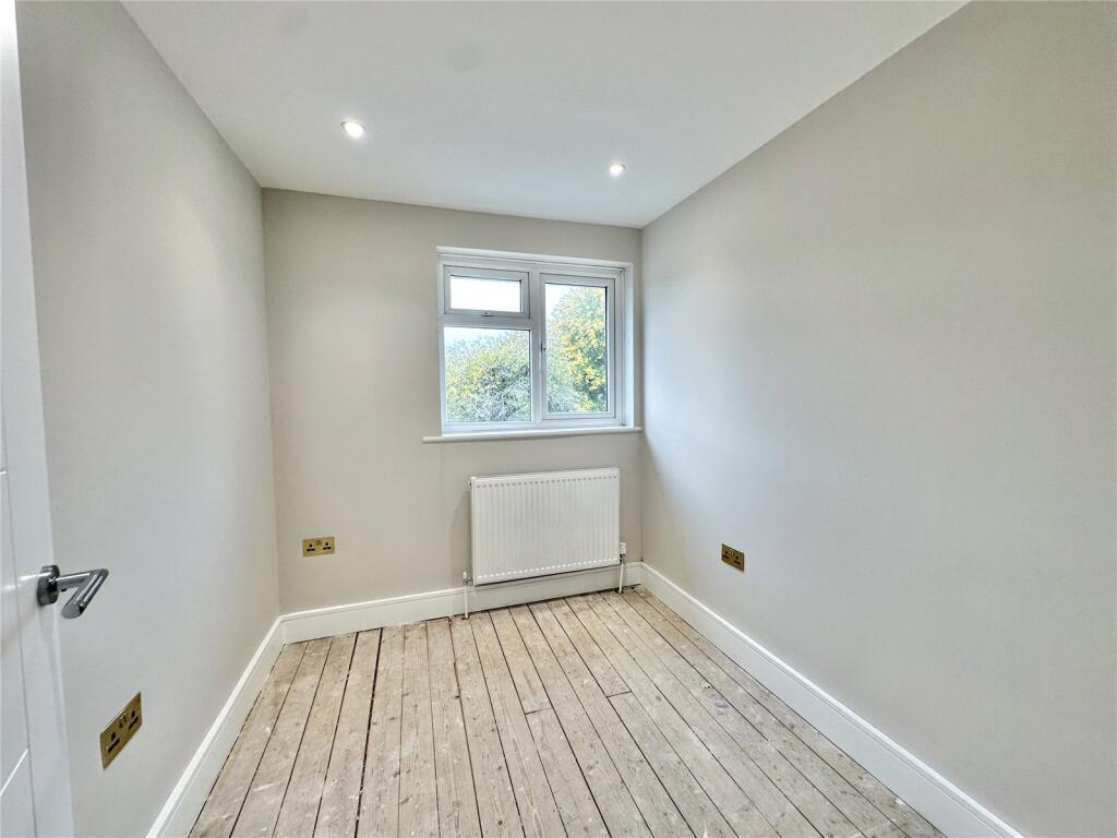 Additional image 18 of Wych Elms, Park Street, St. Albans, Hertfordshire, AL2