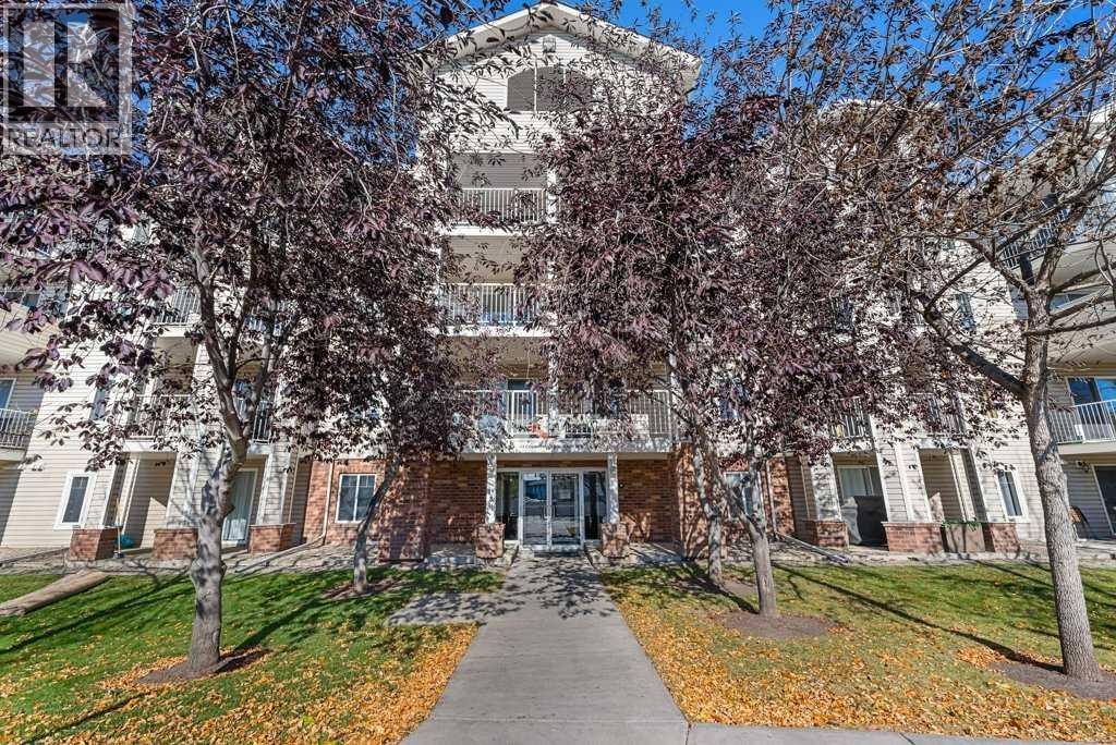 1410, 17 Country Village Bay NE|Calgary, Alberta T3K5J8