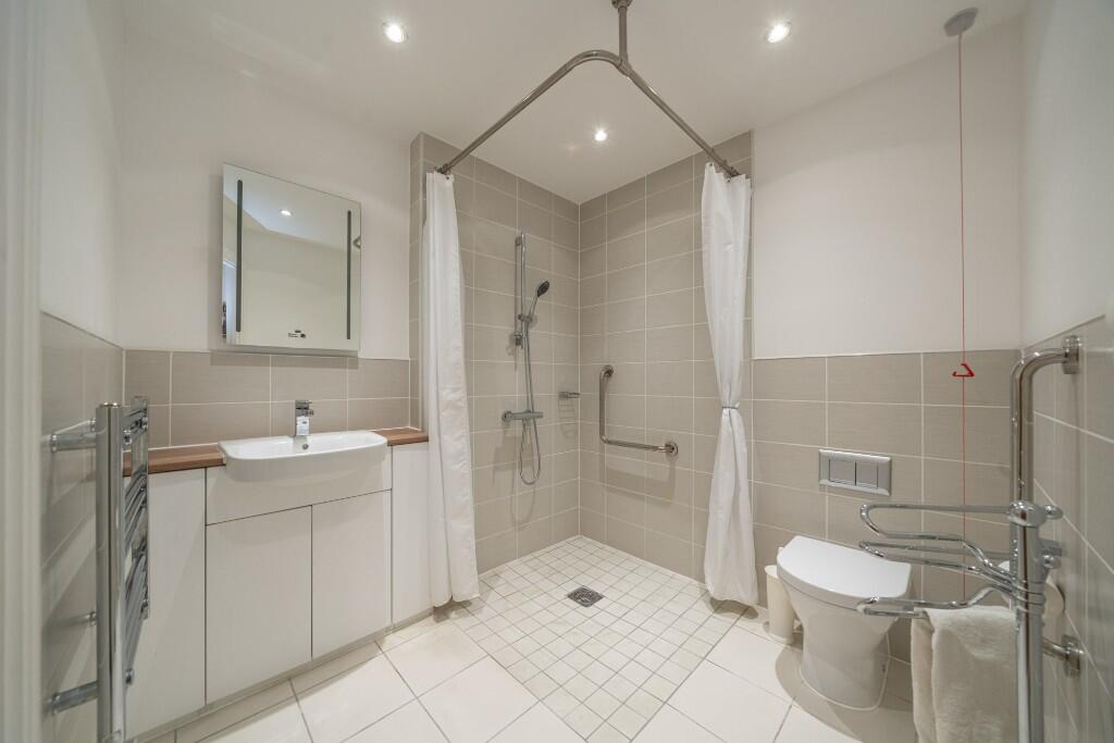 Additional image 9 of London Road, St. Albans, Hertfordshire, AL1