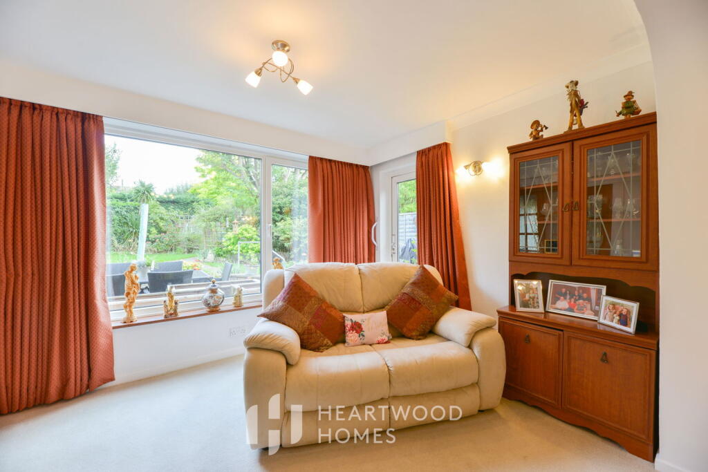 Additional image 5 of St. Vincent Drive, St. Albans, AL1 5SJ