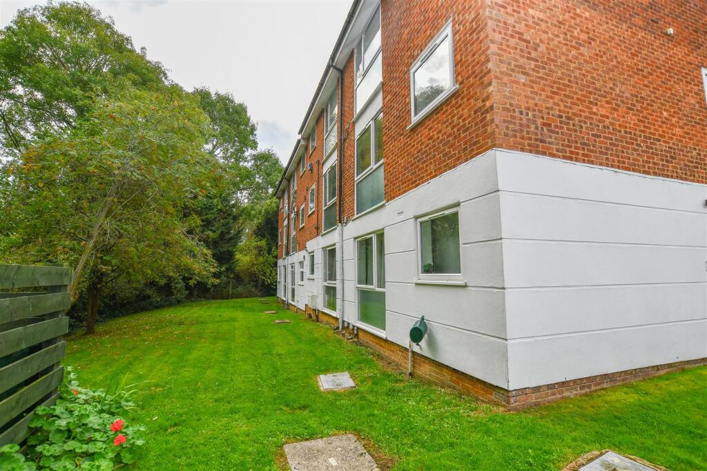 Additional image 9 of Lakeside Place, London Colney, St. Albans