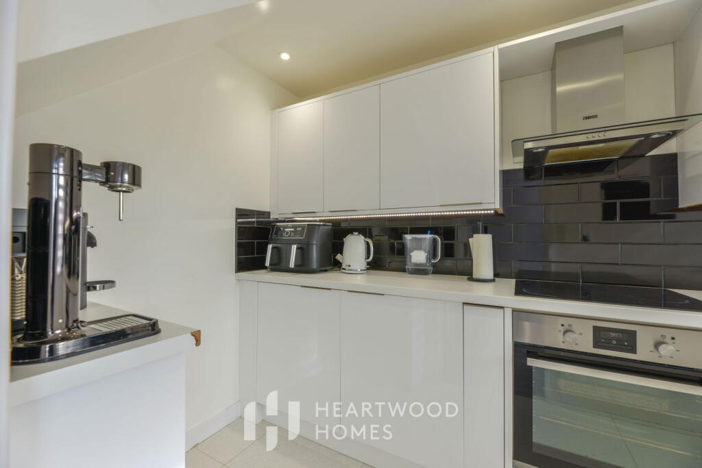 Additional image 9 of New House Park, St. Albans, AL1 1UH