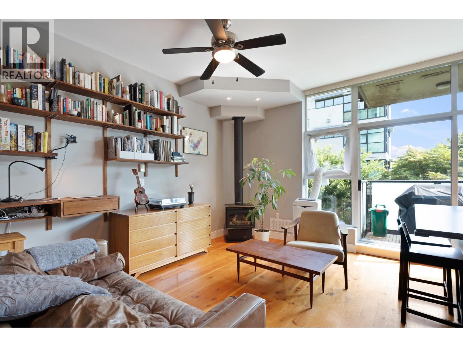 Primary image of 213 8988 HUDSON STREET|Vancouver, British Columbia V6P6Z1