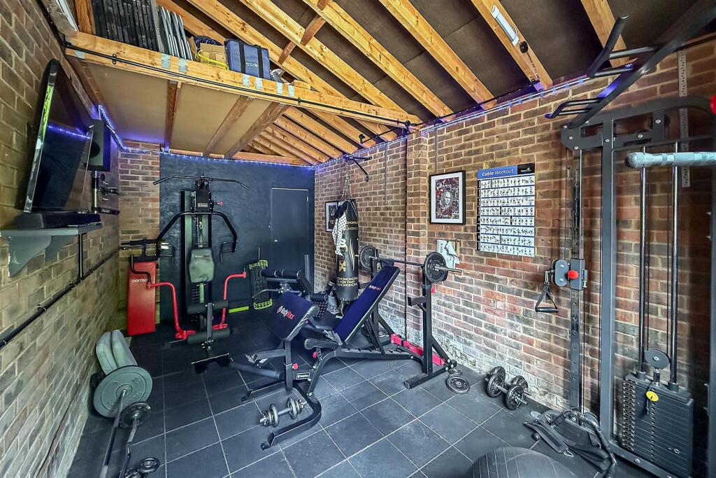 Additional image 16 of Watford Road, St. Albans