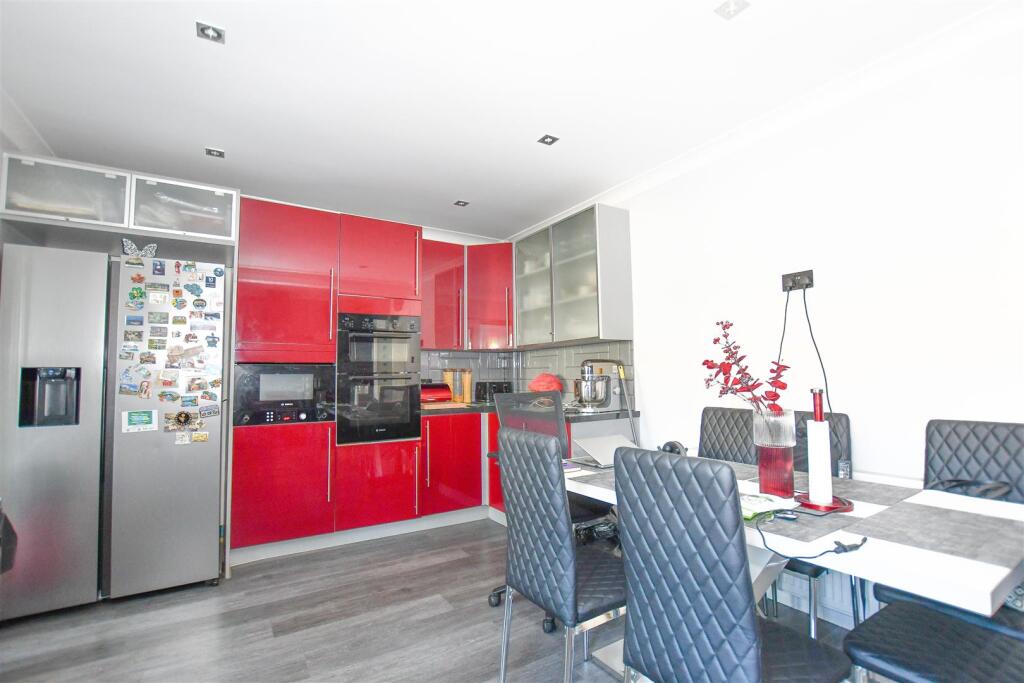 Additional image 15 of Kings Road, St. Albans