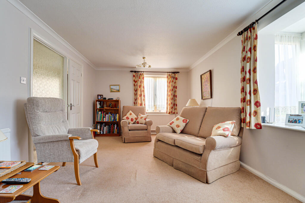 Additional image 2 of Old Orchard, Park Street, St Albans, AL2