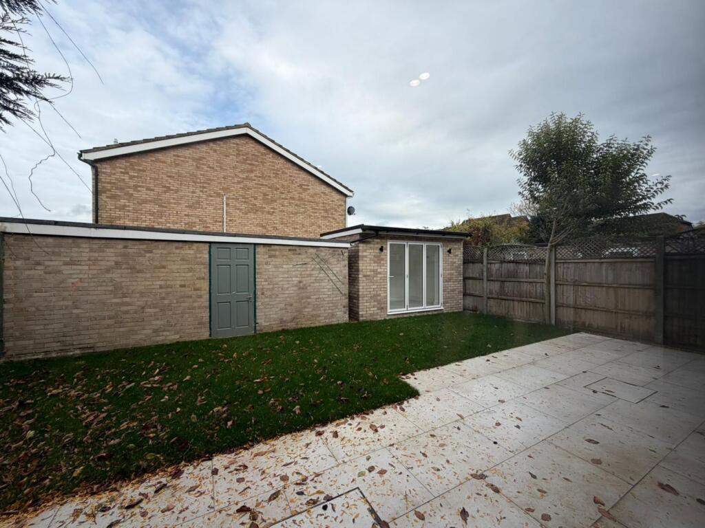 Additional image 15 of Wych Elms, Park Street, AL2