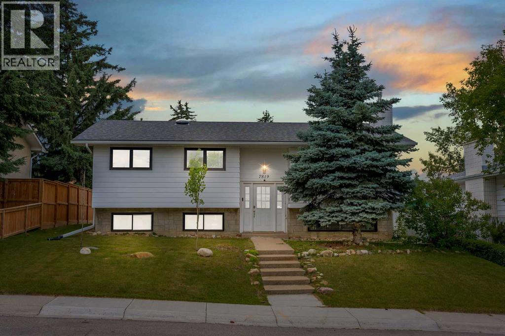 Property image for 7819 Hunterquay Way NW|Calgary, Alberta T2K4T6