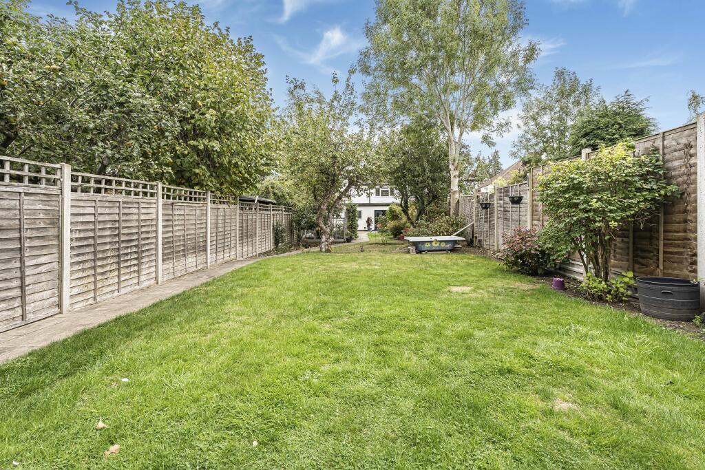 Additional image 24 of Penn Road, Park Street, St Albans, AL2