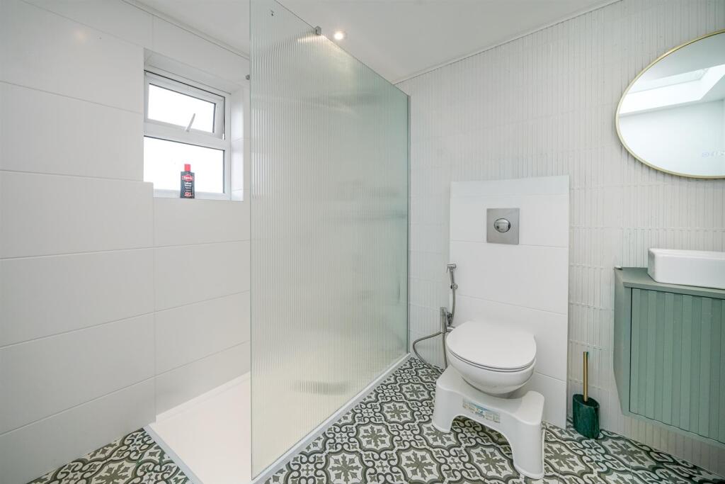 Additional image 21 of Brampton Road, St. Albans